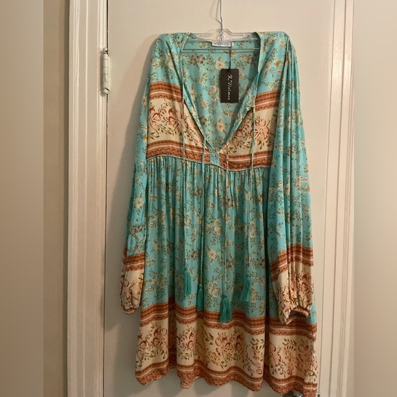 Boho Hippie Chic Blue Floral Multi Pattern Flowy Dress Size 12/14 NWT - Picture 1 of 10